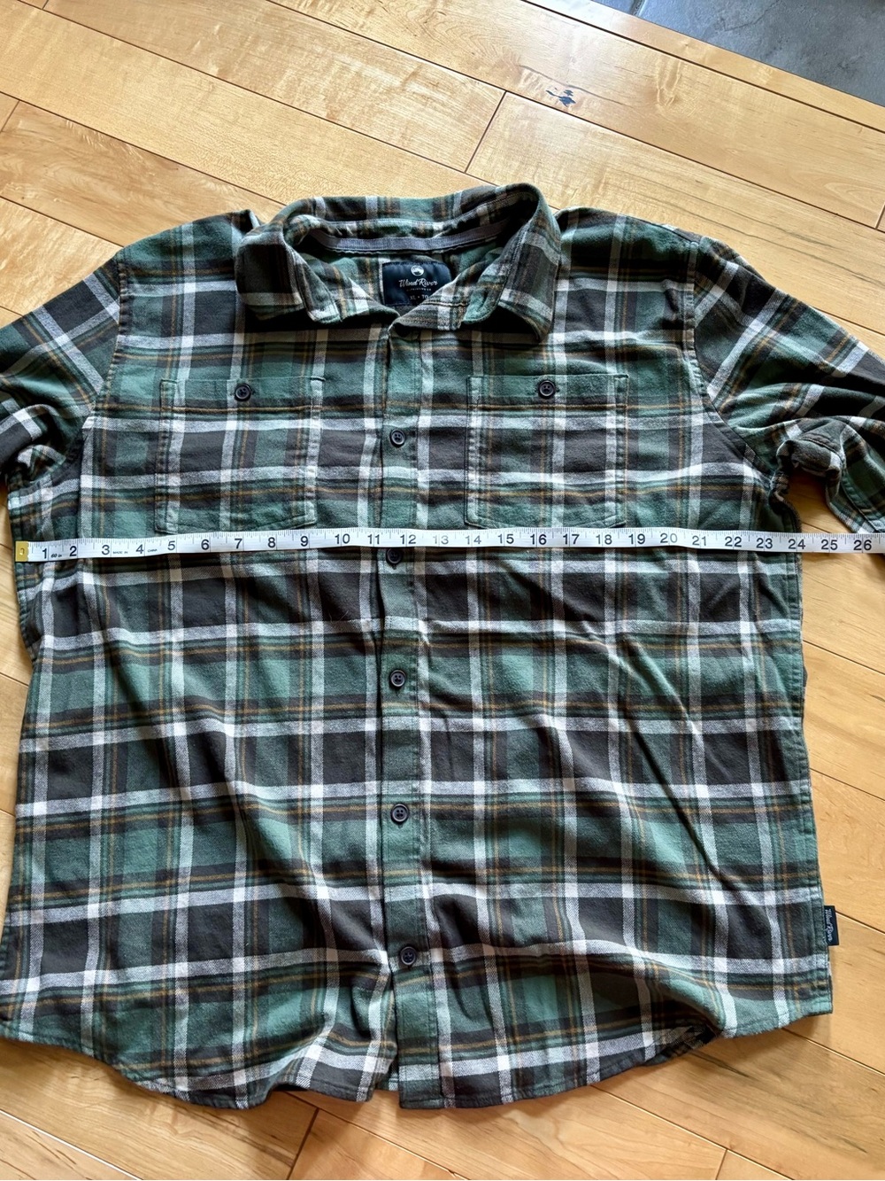 Men’s flannel shirt